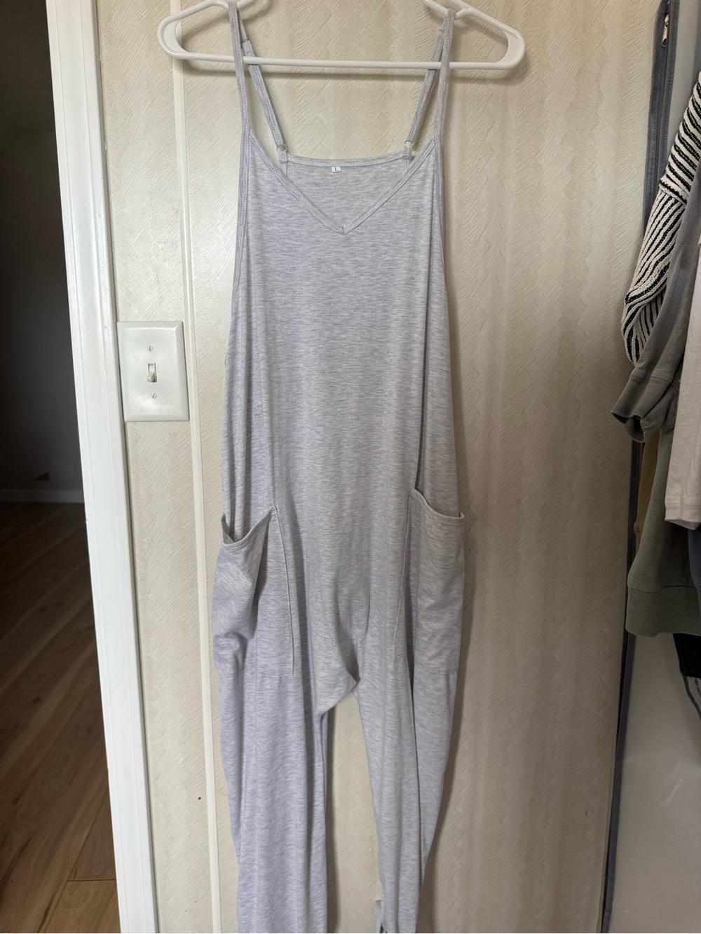 Light Gray Sleeveless Pocket Jumpsuit